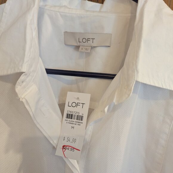 NWT Loft Button Down Collar "Bib" Textured White Blouse-M - Picture 2 of 6